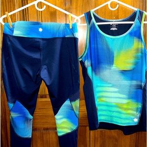 Women’s New Athletic Tex Gear DryTex Outfit Navy Blue & Greens Size Large